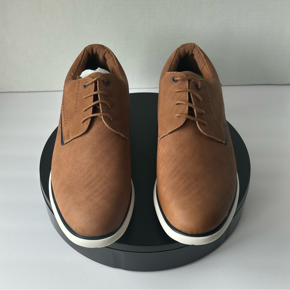 NWT Men's Vance Co Kirkwell Casual Derby